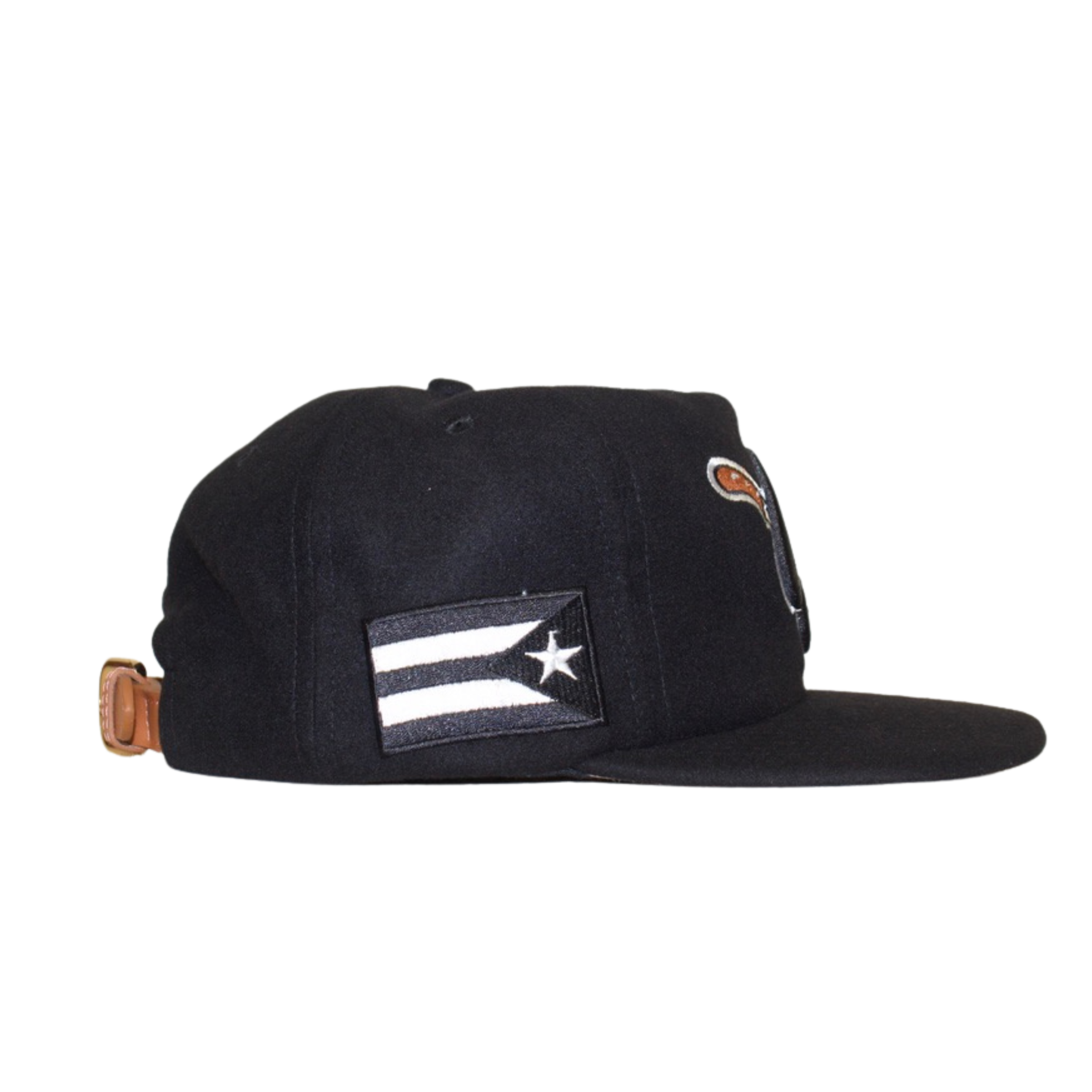 “Blanco y Negro" Pink Brim PRM CAP